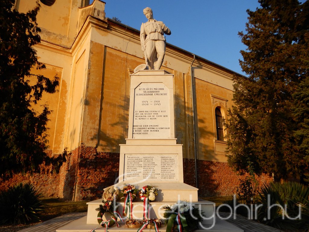 A II. világháború áldozataira emlékeztünk 26